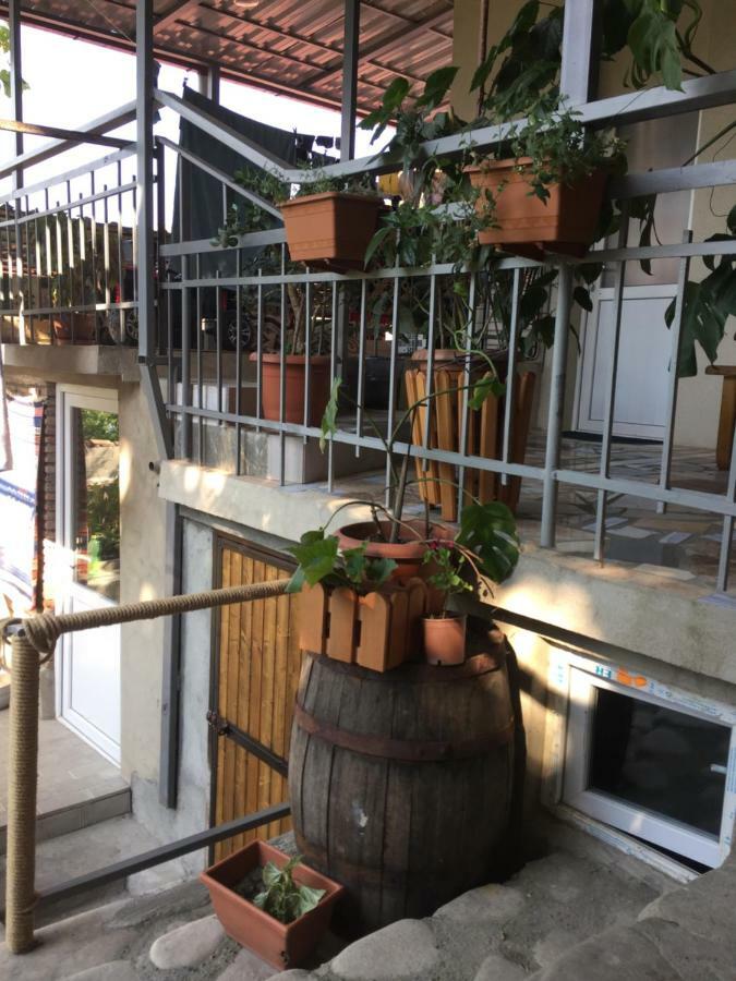 Guest House Loza Signagi Exterior foto
